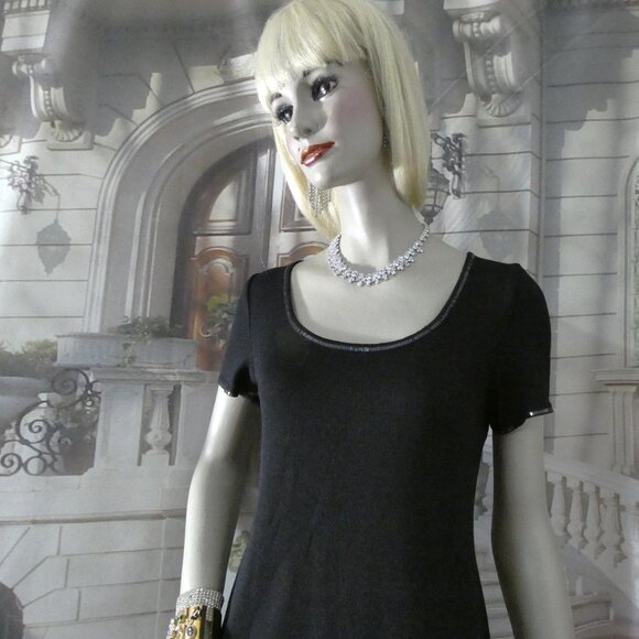 St. John Evening Black Cocktail Dress Size 4 to 6 Sparkling Neck Sleeves Hem - Picture 6 of 9